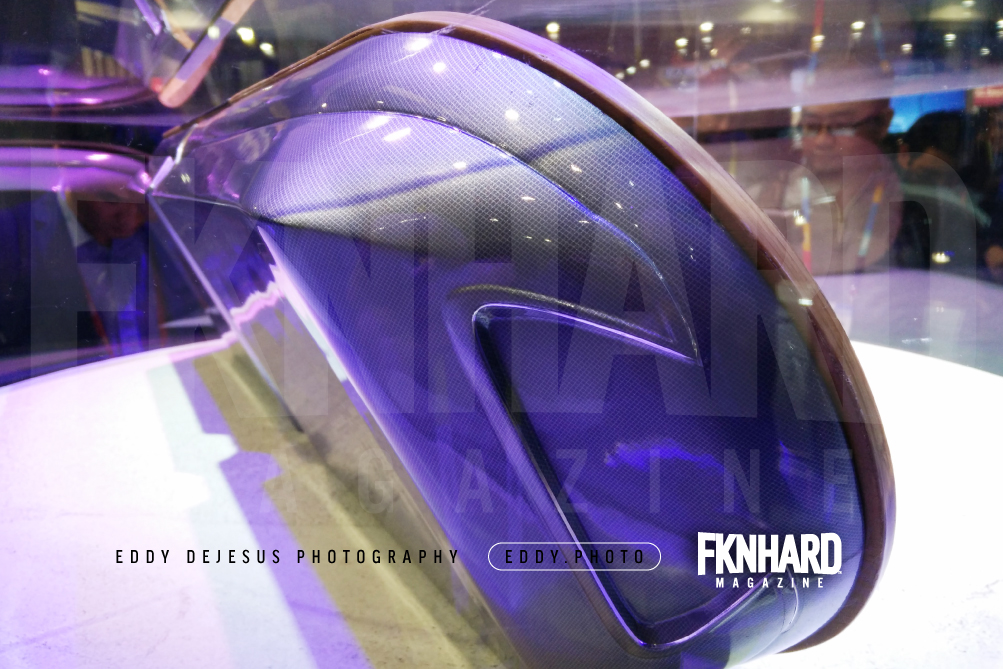 eddy-dejesus-photography-fknhard-magazine-ces-2016-corner-end-view-lexus-slide-board-wooden-engraved-hoverboard-mcfly-back-to-the-future-hover