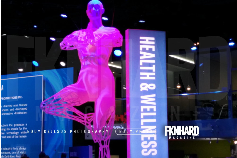 eddy-dejesus-photography-fknhard-magazine-ces-2016-intel-creativity-gaming-sports-health-and-fitness-statues