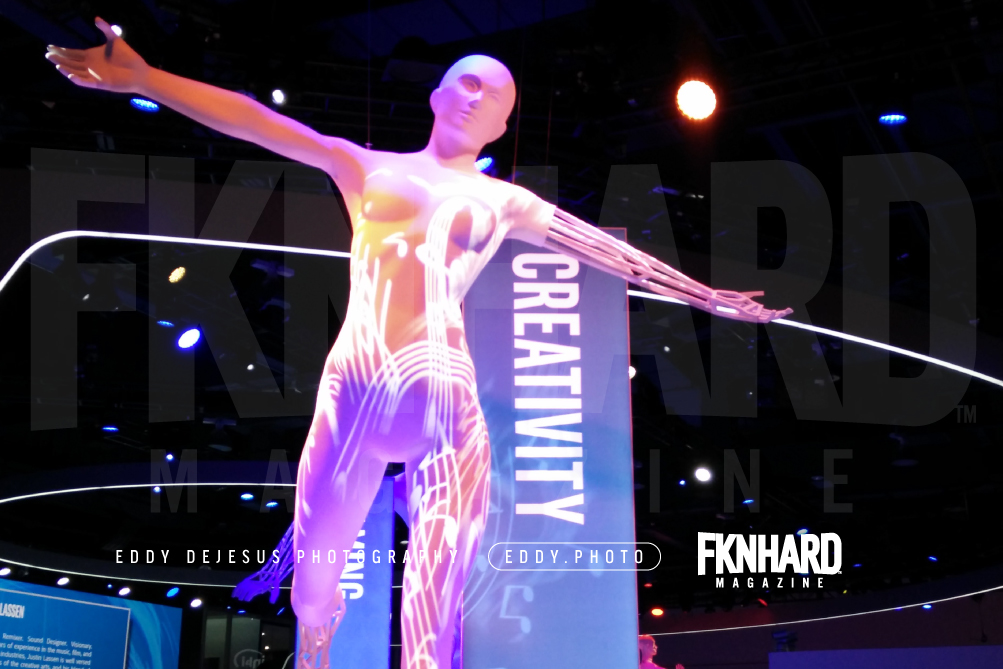 eddy-dejesus-photography-fknhard-magazine-ces-2016-intel-creativity-statues