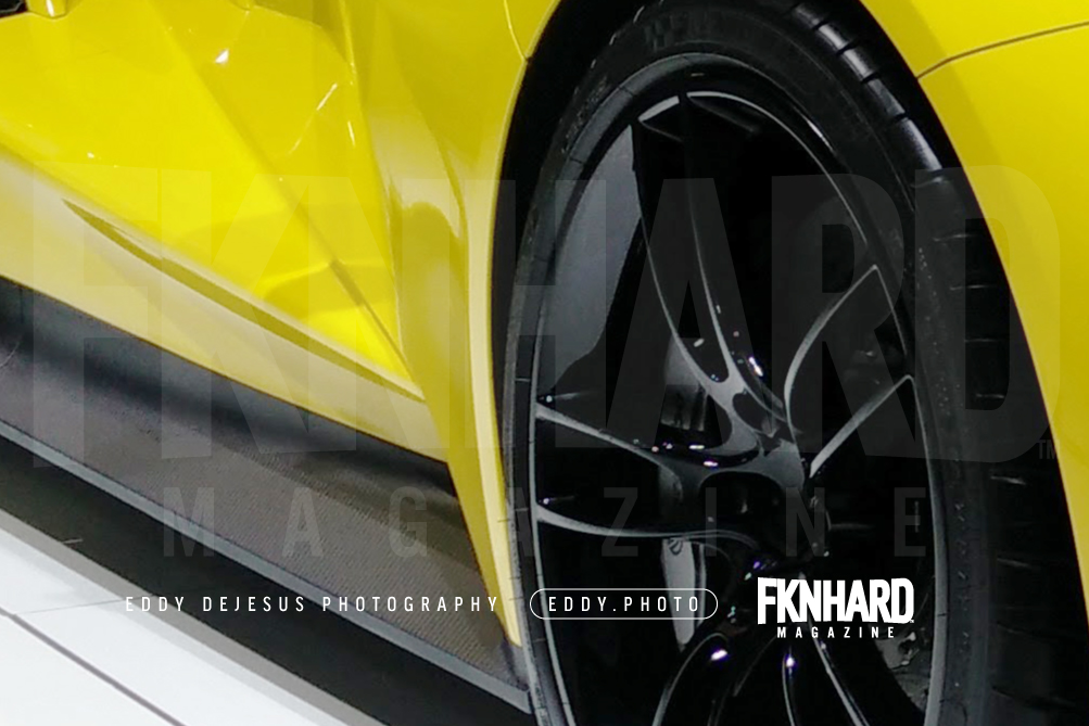 eddy-dejesus-photography-fknhard-magazine-ces-2016-yellow-ford-gt-90-2017-showcase-concept-carbon-fibre-black-rims-brembo-closeup